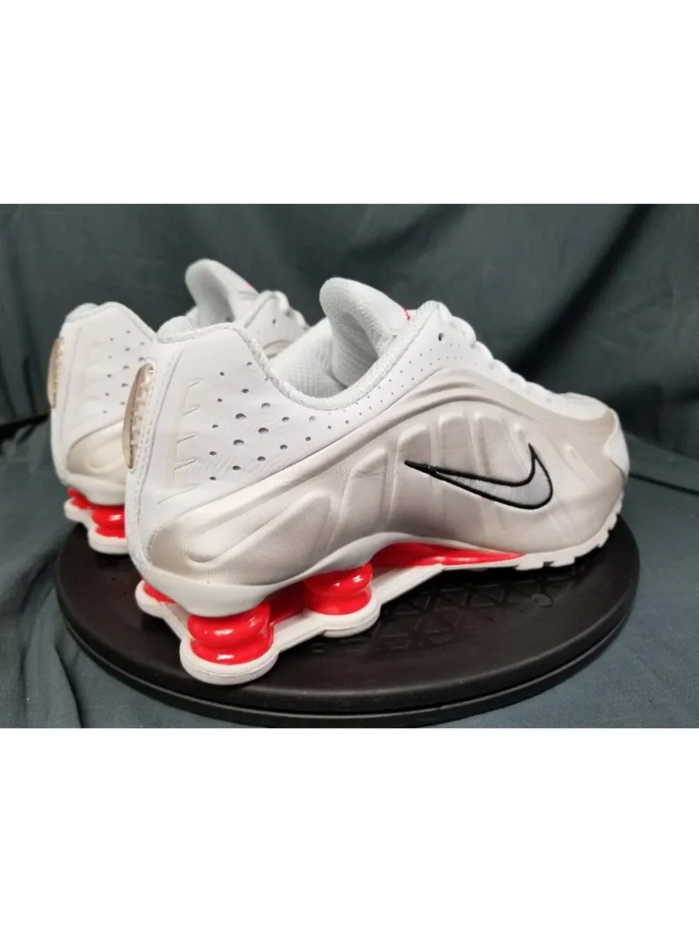 Nike Shox R4 White Phantom Picante Red AR3565 103 Women's Size 9.5 NEW NO BOX!